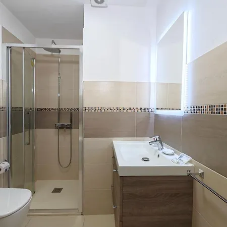 Lägenhet Hostdomus - La Tana Della Volpe *