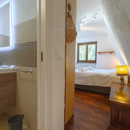 Hostdomus - La Tana Della Volpe Daire Oulx